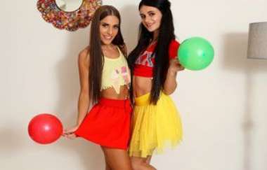 Evelin, Kate Rich - Girls Get Wild