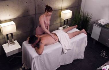 Valentina Nappi, Lauren Phillips - Secret Parlor Scandal
