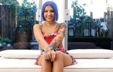 Luna - Colorful And Stylish
